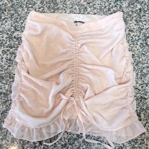 NWT ADORABLE ruched pink polka dot mini skirt! 💕